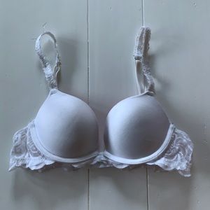 Victoria’s Secret PINK White Bra 34A Used